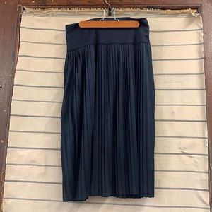 New Day pleated skirt